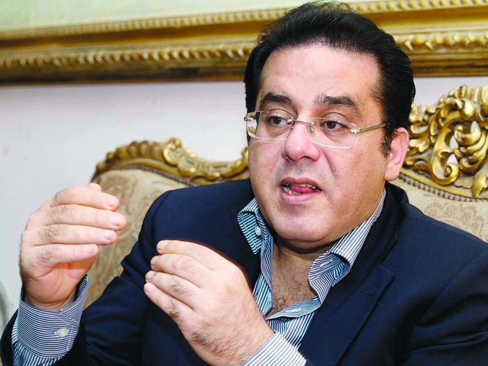 فضيحة جديدة تلاحق مستريح أسطنبول..رحلة ايمن نورمن خداع مبارك الي النصب علي الجماعة الارهابية